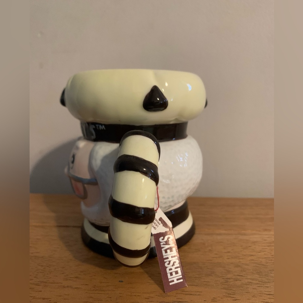 Hershey 2004 Vintage Mrs Claus Collectors  Mug With Tag - Picture 3 of 6
